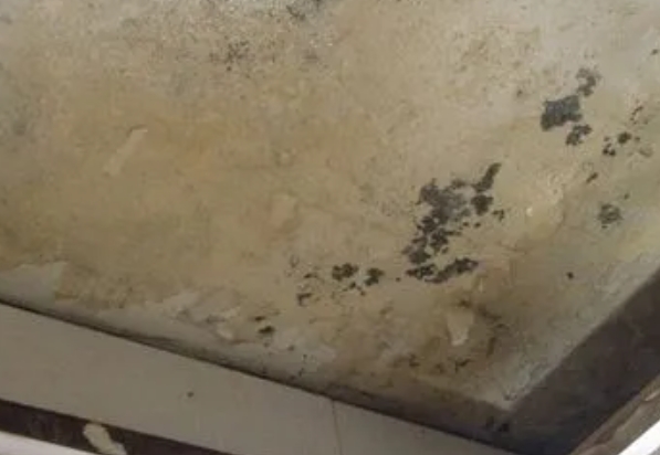 独山子阳台漏水维修公司分享下独山子卫生间渗水维修需要注意哪些问题。